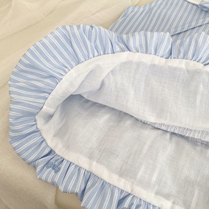 Vestido de Verano para Niña, sin Mangas, con Rayas Azul Claro, Lazo Bordado, Cuello Peter Pan y Dobladillo Abullonado - Product Image 3