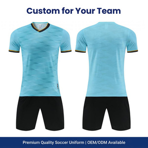 Ensemble de maillots de football personnalisés en polyester sublimé avec logo, nom et numéro, maillot de foot OEM en gros - Product Image 3