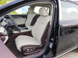 Voitures à essence berline <span class=keywords><strong>HongQi</strong></span> <span class=keywords><strong>HS5</strong></span> 2024 2.0T Automatic Zhilian Flag Smooth Edition Voitures de bonne qualité et à bas prix - Product Image 4