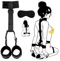 Vente en gros usine : Kits d'équipement BDSM SM en cuir pour bondage, jouets sexuels pour adultes, femmes, couples, femmes mariées, avec menottes et entraves de cheville
