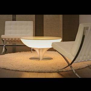Mesa lateral redonda Led de polietileno, iluminada - Product Image 3