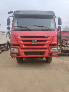 Camión Volquete Howo 6x4 de 10 Ruedas, Euro 3, Diésel, Nuevo, con Volquete Lateral, 351-450hp, Capacidad de Carga 31-40T - Product Image 2