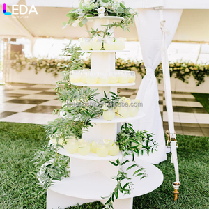 Leda โต๊ะวางขนมอะคริลิคสีขาวทรงกลมห้าชั้นสำหรับจัดงานแต่งงาน - Product Image 4