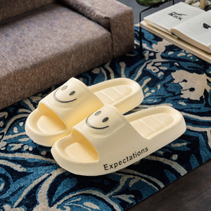 Sandalias de Verano Transpirables para Hombre y Mujer, con Suela Gruesa, Diseño Tridimensional de Alfabeto, para Uso Doméstico, de EVA - Product Image 3