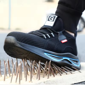 Zapatillas de deporte de malla negra para hombre, transpirables, informales, ligeras, con cordones, para correr - Product Image 1