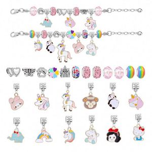 Bracelet en titane doré de luxe pour femmes avec pendentif personnalisé, bijoux tendance, bracelet en acier inoxydable à perles - Product Image 2