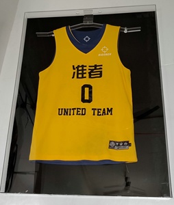 Espositore da Parete in Acrilico Personalizzato di Lusso per Magliette, per Negozi, Centri Commerciali, Esposizioni, Conservazione di Maglie e Vestiti - Product Image 4