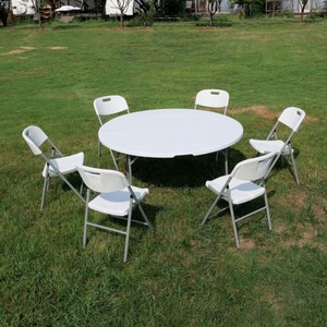 طاولة بلاستيكية مستديرة قابلة للطي للاستخدام الخارجي والداخلي، خفيفة الوزن وسهلة التنظيف، مناسبة للحدائق والشرفات وأثاث الفناء - Product Image 6
