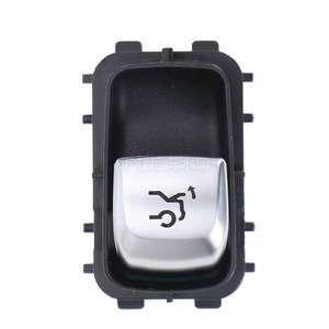 สวิตช์ฝากระโปรงท้ายเมอร์เซเดส-เบนซ์ A2229050409 อะไหล่ทดแทนพลาสติกสีดำ - Product Image 5