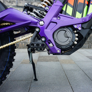 2025 Light Bee X Châssis Léger - La Bête à Rapport Puissance-Poids Ultime pour l'Enduro Extrême - Product Image 5
