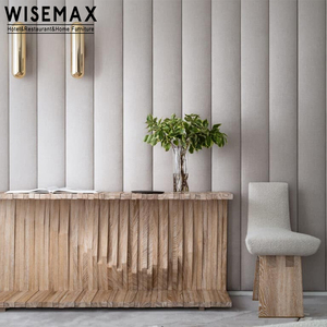 WISEMAX FURNITURE, silla de tocador de dormitorio de diseño francés, marco de madera maciza, silla de comedor de lana de cordero suave blanca Crema para <span class=keywords><strong>restaurante</strong></span> - Product Image 1