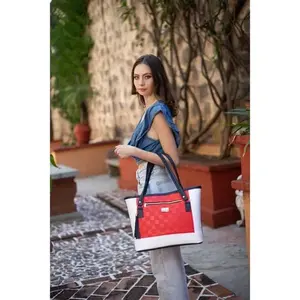 Sac fourre-tout pour femme Fana Lala en PU rouge, fermeture ouverte, mode, usage quotidien - Product Image 5