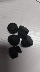 लॉक टॉगल रबर कोटिंग प्लास्टिक कॉर्ड लॉक को बंद करने के लिए लानके प्लास्टिक पुश लॉक अंत वसंत स्टॉप टॉगल स्टॉपर लॉक - Product Image 2