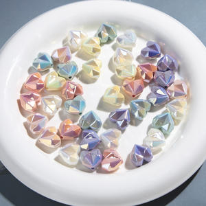 Cuentas sueltas de Lucite en forma de corazón fino acrílico galvanizado para accesorios de cadena de teléfono móvil hechos a mano DIY - Product Image 1