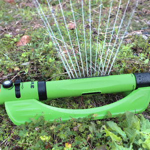 DareFish Arroseur oscillant automatique 3-en-1 avec pistolet de pulvérisation, conception à 15 trous, en plastiques techniques <span class=keywords><strong>pour</strong></span> usage domestique et espaces verts publics - Product Image 3
