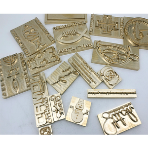 Grabado Láser CNC Personalizado para Cuero y Papel, Troqueles de Cobre y Latón para Estampado, Grabado en Relieve y Logotipos por Termoimpresión - Product Image 1