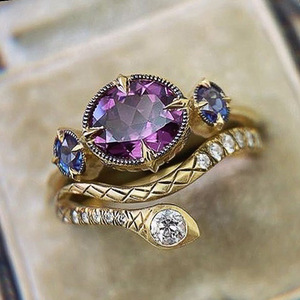 Anillo de cóctel F1804 con diseño de serpiente para mujer, con amatista ovalada y engaste de puntas, anillos de compromiso de moda - Product Image 1
