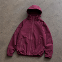 Veste coupe-vent pour homme, fabriquée par un fabricant de vêtements, avec logo personnalisé, pour la randonnée en plein air, en softshell, à capuche, zippée, en nylon imperméable, ripstop, pour le cyclisme