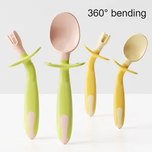 Juego de vajilla de entrenamiento infantil Cuchara de silicona torcida doblada y suministros de entrenamiento de material PP Patrón sólido <span class=keywords><strong>para</strong></span> la alimentación del bebé - Product Image 2