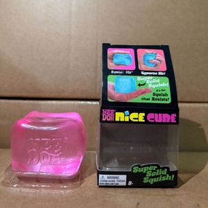 Exclusivo Juguete Antiestrés Needoh Nice Cube de Material Grueso, Súper Sólido y Transparente en Color Azul para Aliviar el Estrés, Regalo para Niños - Product Image 1