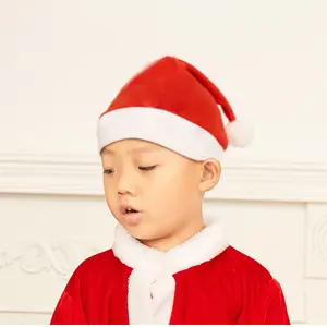 2024 मेरी क्रिसमस मॉडल फैक्ट्री क्रिसमस की टोपी हल्के उच्च गुणवत्ता वाले बच्चों के साथ वयस्क नेतृत्व सांता टोपी क्रिसमस की सजावट