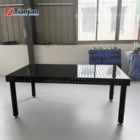 Table de soudage modulaire usinée CNC D16, plateforme de fixation flexible 3D, banc de travail d'atelier à charge lourde pour la fabrication métallique