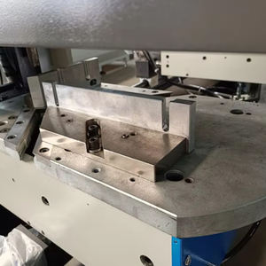 Tweekoppige Naadloze Lasmachine (Dubbele Zijde) Met Motor-Professioneel Gereedschap Voor Upvc/Pvc-Deurraamfabricage - Product Image 5