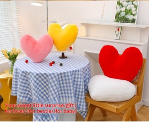 Grand coussin décoratif en coton PP super doux en forme de cœur pour canapé-lit, peluche créative, cadeau pour amoureux, anti-stress - Product Image 5