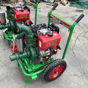 La pompe à <span class=keywords><strong>eau</strong></span> diesel <span class=keywords><strong>de</strong></span> type 195 à double turbine <span class=keywords><strong>de</strong></span> 3 pouces est utilisée pour l'<span class=keywords><strong>aspiration</strong></span> d'<span class=keywords><strong>eau</strong></span> haute pression dans les canons à <span class=keywords><strong>eau</strong></span>. - Product Image 6