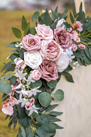 Décorations florales de mariage en gros pour arches de toile de fond, zones d'accueil et aménagements de portails floraux extérieurs