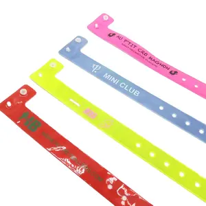 Neue Mode Einweg-PVC-Fest-Armband Vinyl-ID-Armbänder für Werbeaktionen günstiges Armband