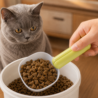 Cuillère à nourriture pour animaux de compagnie, étanche, anti-fuite, à portions contrôlées, écologique, en PP, portable, élégante, adaptée aux chiens et aux chats, pour les sorties en plein air