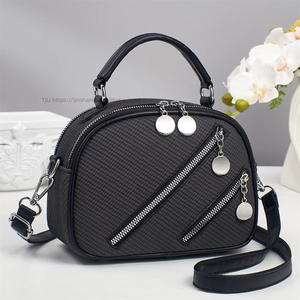 New Fashion Women's Crossbody Small <b>Square</b> Bag High-End Handheld Leather Shoulder Bags Luxury Handbags for Women - Product Image 4