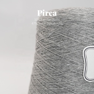30% צמר בסולן 50% ניילון, חוט מעורבב ספוג לחות, אפור מולבן, סרוג בטבעת, לסריגה ידנית ותפירה, KRIS - Product Image 4