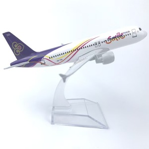 NUEVO Modelo de Avión Airbus 2026, Escala 1:400, 16cm, A380 <span class=keywords><strong>A350</strong></span> A340 A330 A320, Marca OEM Personalizada, Juguete de Avión Portátil de Madera - Product Image 6