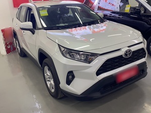 Grande <span class=keywords><strong>promotion</strong></span> Guazi <span class=keywords><strong>Toyota</strong></span> <span class=keywords><strong>RAV4</strong></span> essence 2.0 SUV voiture d'occasion traction avant 5 places - Product Image 5
