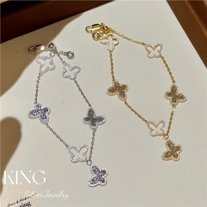 สร้อยข้อมือรูปผีเสื้อ เงินแท้ 925 ชุบทอง ประดับคริสตัลและเพชรเทียม เครื่องประดับสำหรับผู้หญิงใส่ได้ทุกวัน - Product Image 1