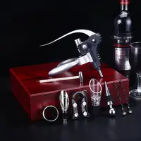 WXL122 מחלץ במבוק מתנה עסקית סטים ואקום פקק כלים בר צורת ארנב אדום יין פותחן סט