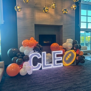 Lettres lumineuses LED en acier inoxydable étanches « <span class=keywords><strong>Oh</strong></span> BABY » de 3 et 4 pieds, sans MOQ, pour scènes de mariage et décoration de fêtes en extérieur - Product Image 3