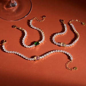 Elegant Women's Zircon <b>Bracelet</b> Gold Plated <b>Crystal</b> Bezel Setting Party Jewelry Geometric Design Fashion Accessory - Product Image 2