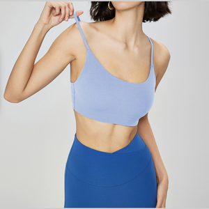 Top Deportivo de Yoga para Mujer con Tirantes Finos, Acolchado, Cuello Halter y Diseño Fruncido para Pilates y Fitness - Product Image 4