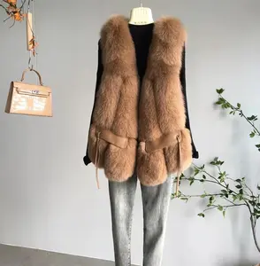 2021 High Quality Customized Leather Belted Fluffy Fur Gilet Luxury Winter Real Fox Fur Vest Women