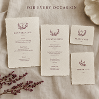 Menus de mariage personnalisés faits à la main en papier, bord festonné rustique avec un design floral minimaliste