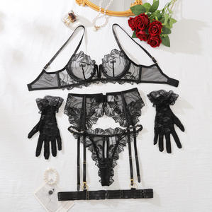 Ensemble de lingerie sexy en dentelle à découpes, dos nu, en maille transparente, avec jarretière, cinq pièces - Product Image 1