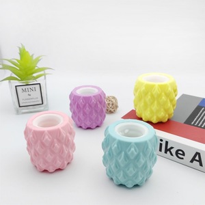 Jincan Mới Phát Hành Lạ Dứa Thỏ Bóp Cup Giải Nén Âm Nhạc Nhúm Đồ Chơi Cho Cô Gái - Product Image 4