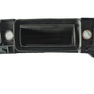 Manija de Maletero Volkswagen 1TD827574A, Pieza de Repuesto de Plástico Negro para Touran y Tiguan - Product Image 2