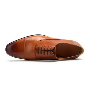 Zapatos Oxford de Negocios de Alta Gama Hechos a Mano con Parte Superior de Cuero Genuino, Punta Cerrada, Cordones y Suelas de Goma Antideslizantes - Product Image 6