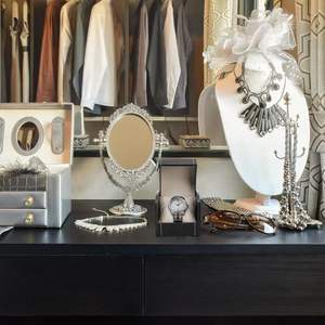 กล่องเก็บนาฬิกาข้อมือหนัง PU ราคาโรงงาน ขายส่ง กล่องโชว์นาฬิกาหนังแบบม้วน 1 ช่อง สั่งทำโลโก้ได้ - Product Image 6