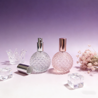 Flacon de parfum en verre de haute qualité 100ml/120ml Grande capacité Nouveau design Forme d'ananas