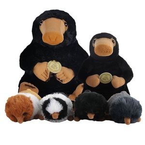 Venta caliente bestias fantásticas Niffler juguete de peluche Animal mágico tomar Moneda de Oro pico de pato negro animales de peluche suaves bestias fantásticas - Product Image 4